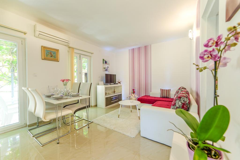 Charming House On The Beach And Deluxe Apartment PUY 외부 사진